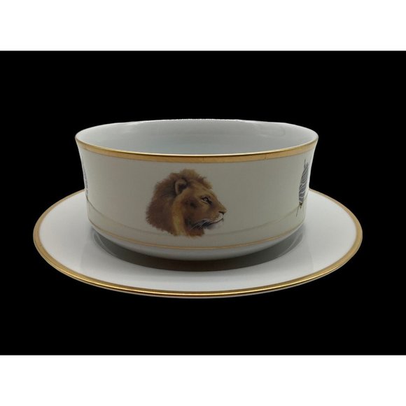 Royal Sheffield African Big 5 Gravy Boat with Attached Underplate - Picture 2 of 11